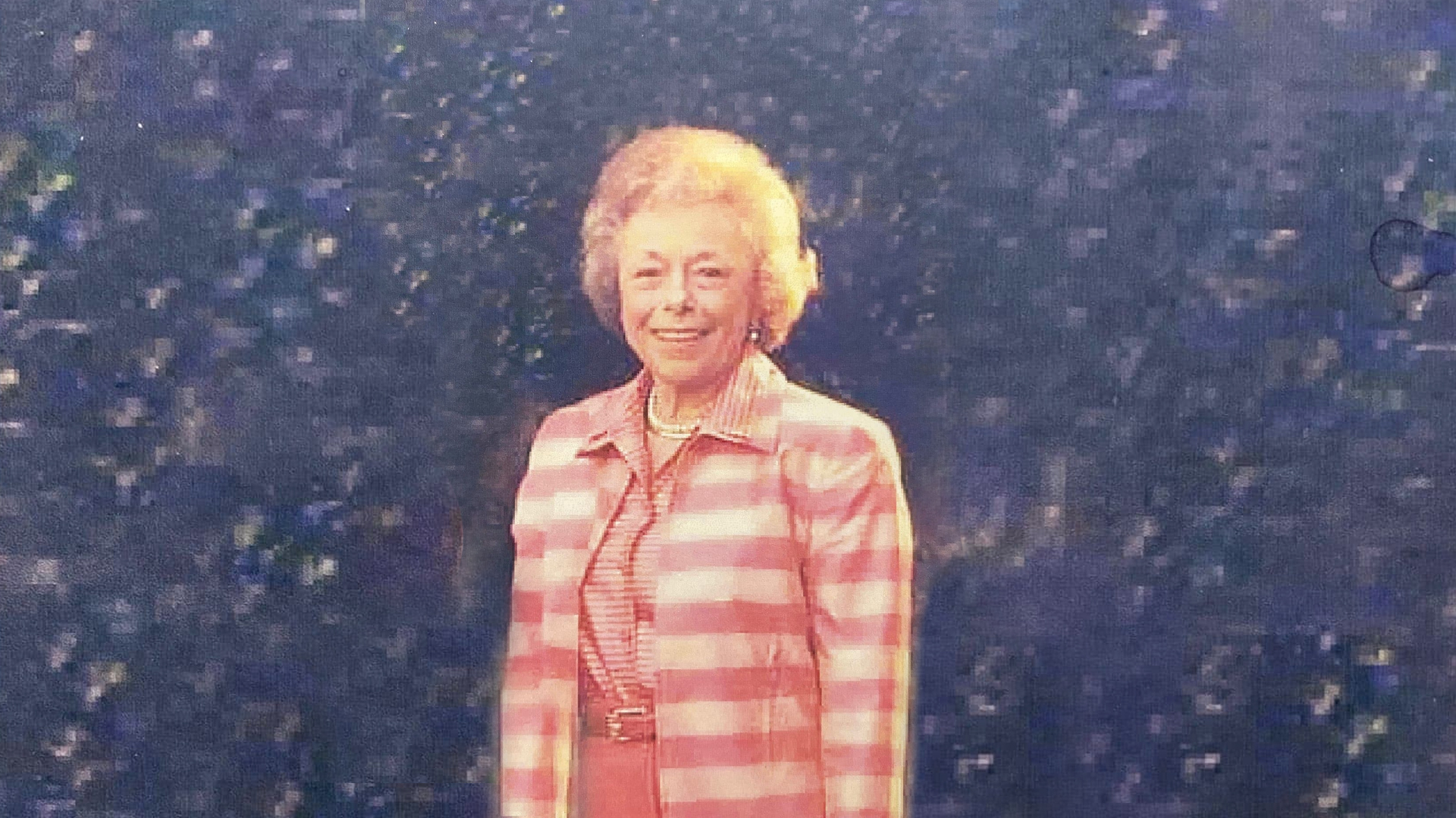 Memorial Service for Mrs. Betty Earles Powell