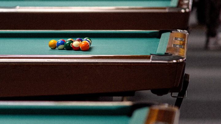 High Pockets – Pool & Billiards Cafe