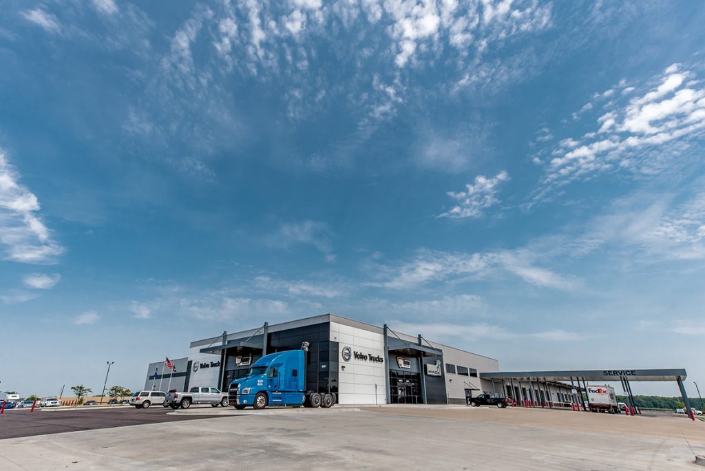 Tri-State Truck Center facility photo 1