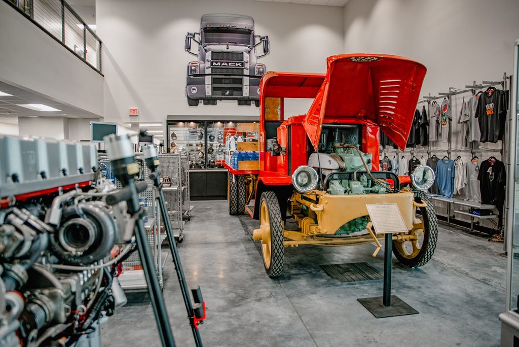 Tri-State Truck Center facility photo 22