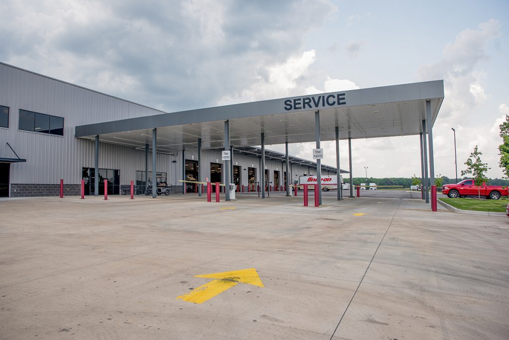 Tri-State Truck Center facility photo 24