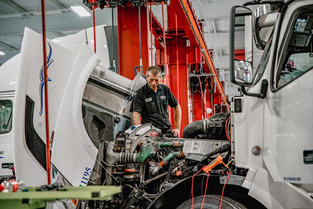 Tri-State Truck Center facility photo 33