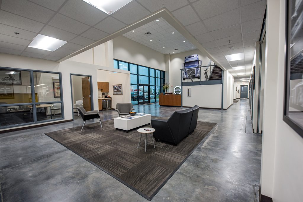 Tri-State Truck Center facility photo 40